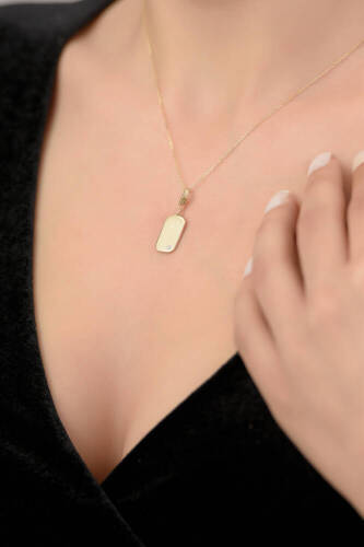 Dikdörtgen Altın Kolye - 