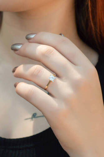 Favori Tektaş Altın Yüzük - 