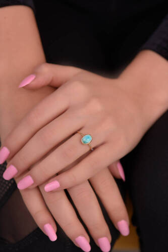 Firuze Taşlı Altın Yüzük - 