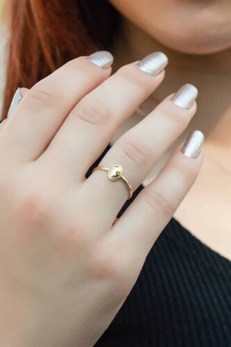 Oval Desenli Altın Yüzük - 