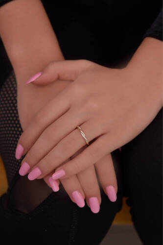 Yarı Taşlı Burgu Altın Yüzük - 